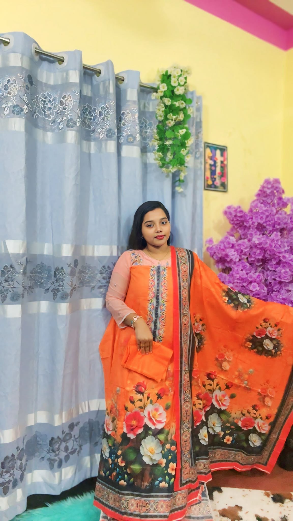 আপনার পছন্দের থ্রি পিসের সাথে 🎁 ফ্রি গিফট মানেই ডাবল খুশি! 😊